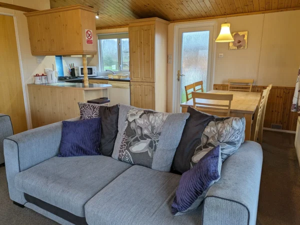 Woodside Lodge - Image 2