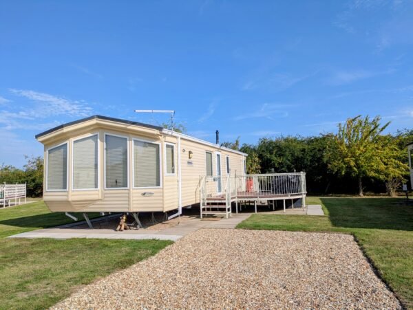 2011 Willerby Granada (38' x 12')