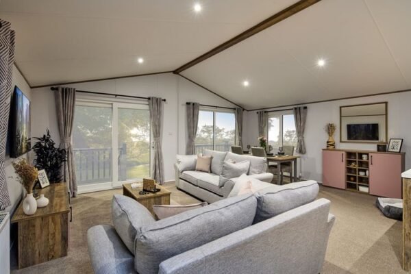New Willerby Boston (40' x 20') - Image 2