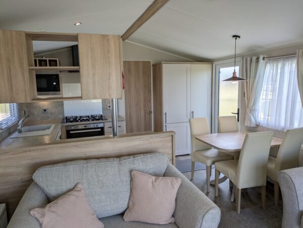 2021 Willerby Manor (38' x 12') - Image 6