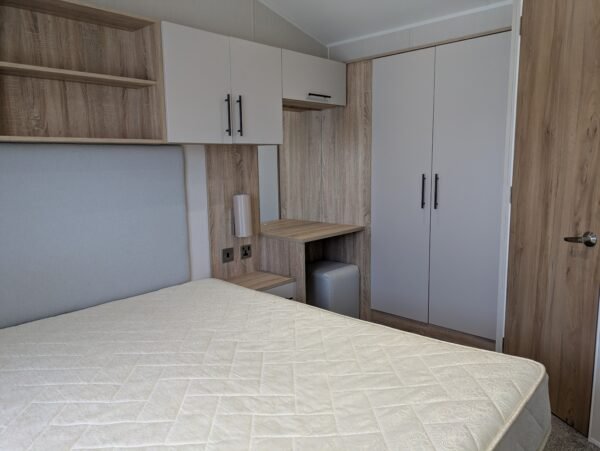 2021 Willerby Manor (38' x 12') - Image 9