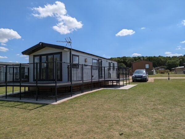 2021 Willerby Manor (38' x 12')