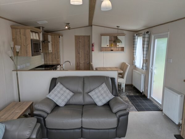 2017 ABI Elan (38' x 12') - Image 5