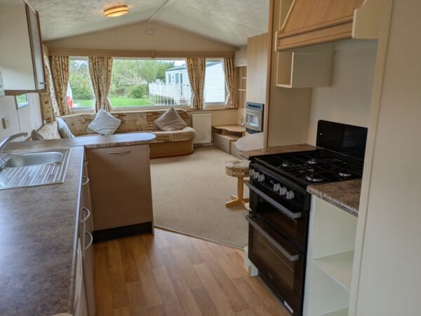 2011 Willerby Rio Gold (37' x 12') - Image 5