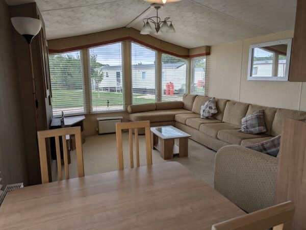 2011 Willerby Granada (38' x 12') - Image 2