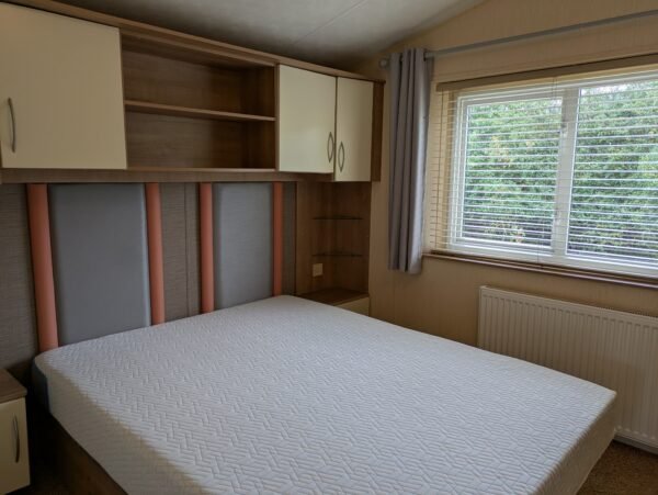 2011 Willerby Granada (38' x 12') - Image 6